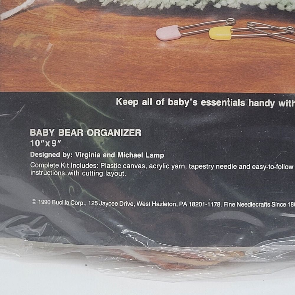 NIP Vtg Bucilla Plastic Canvas Baby Bear Organizer 10"X9"Baby Essential Holder - Picture 2 of 3